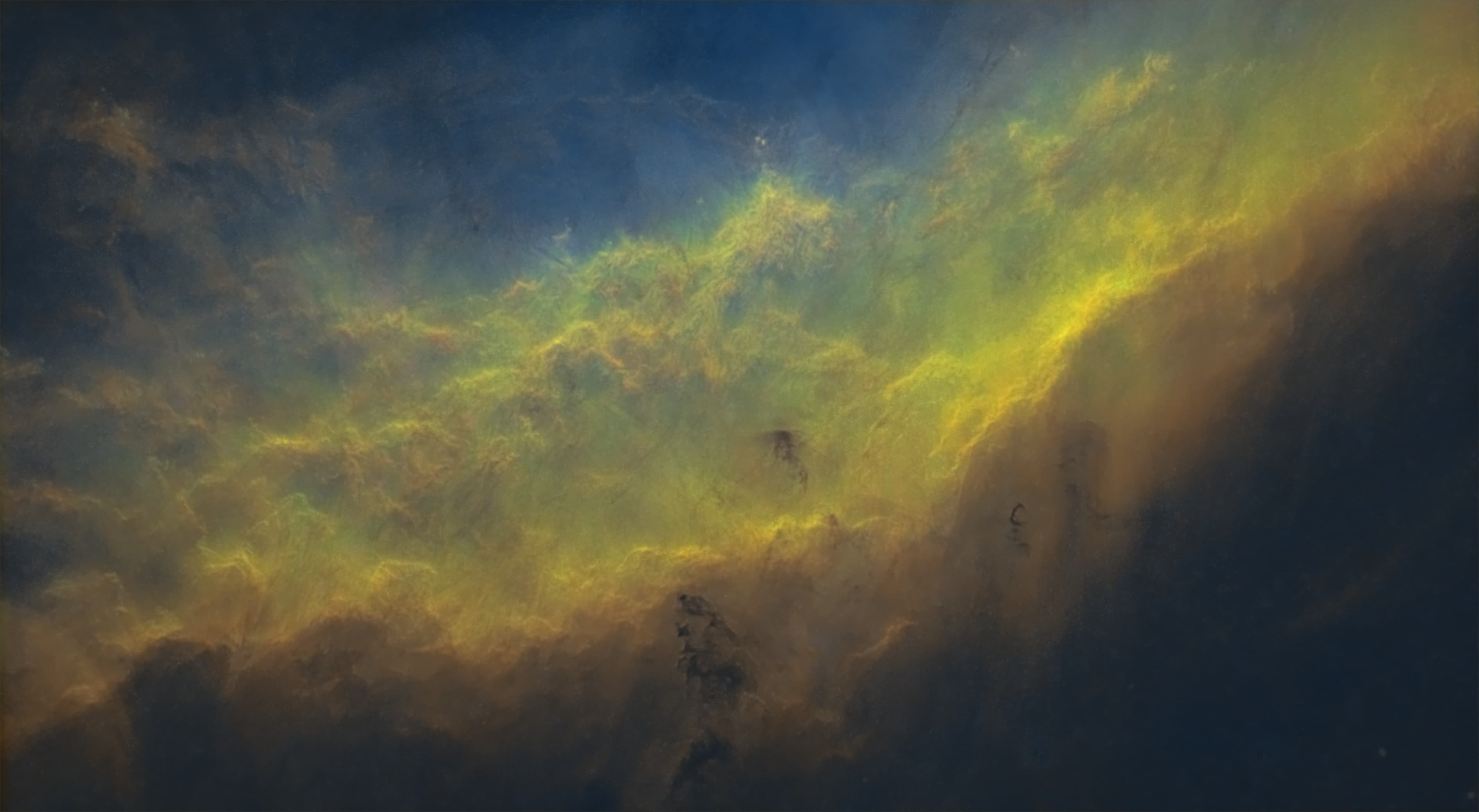 鄒孟熹-NGC1499 - California Nebula in SHO
